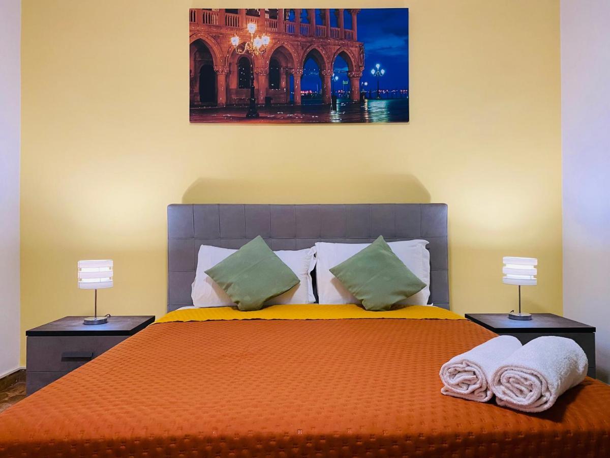 Venice Popular Residence เมสเตร ภายนอก รูปภาพ