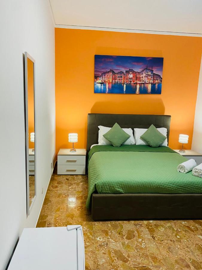Venice Popular Residence เมสเตร ภายนอก รูปภาพ