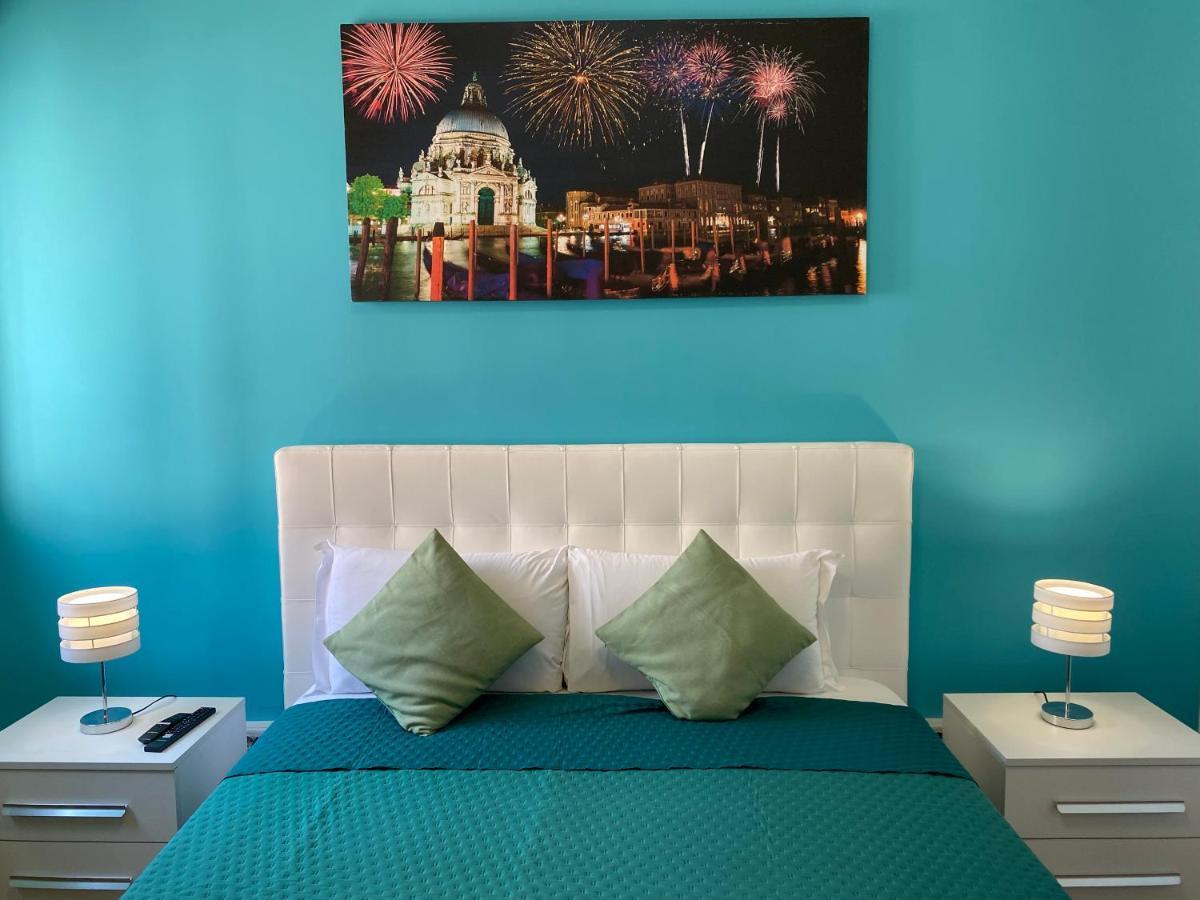 Venice Popular Residence เมสเตร ภายนอก รูปภาพ